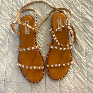 STEVE MADDEN Travel studded ankle strap sandals